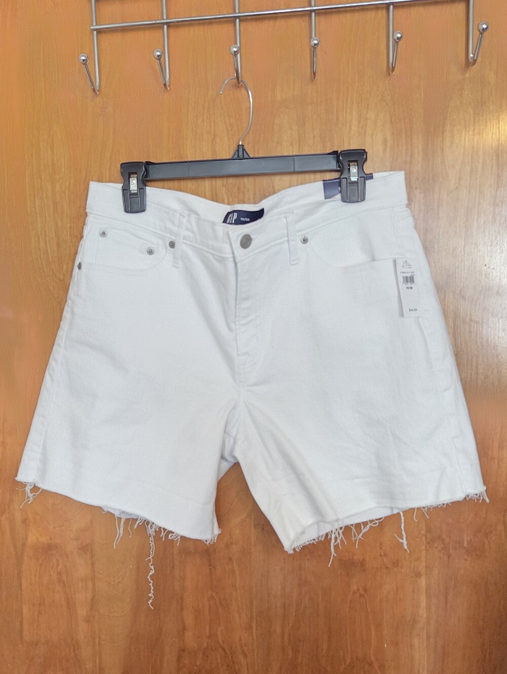 GAP White Frayed-Hem Mid Rise Denim Shorts